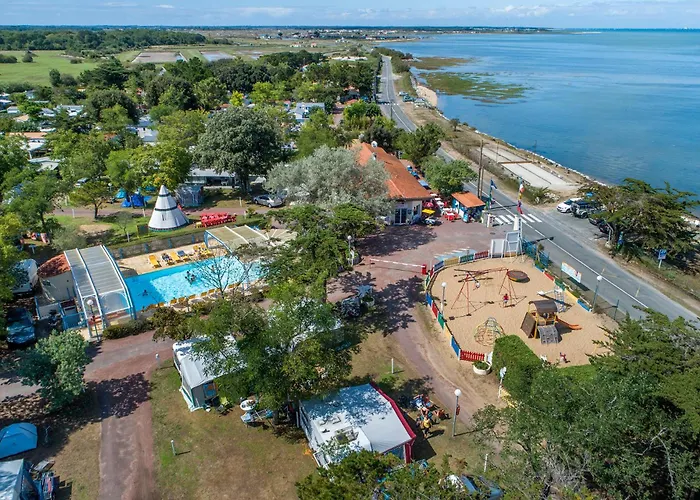 Camping Ostrea ****