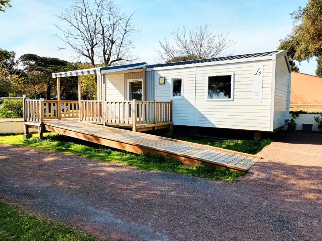 Ostrea **** Camping